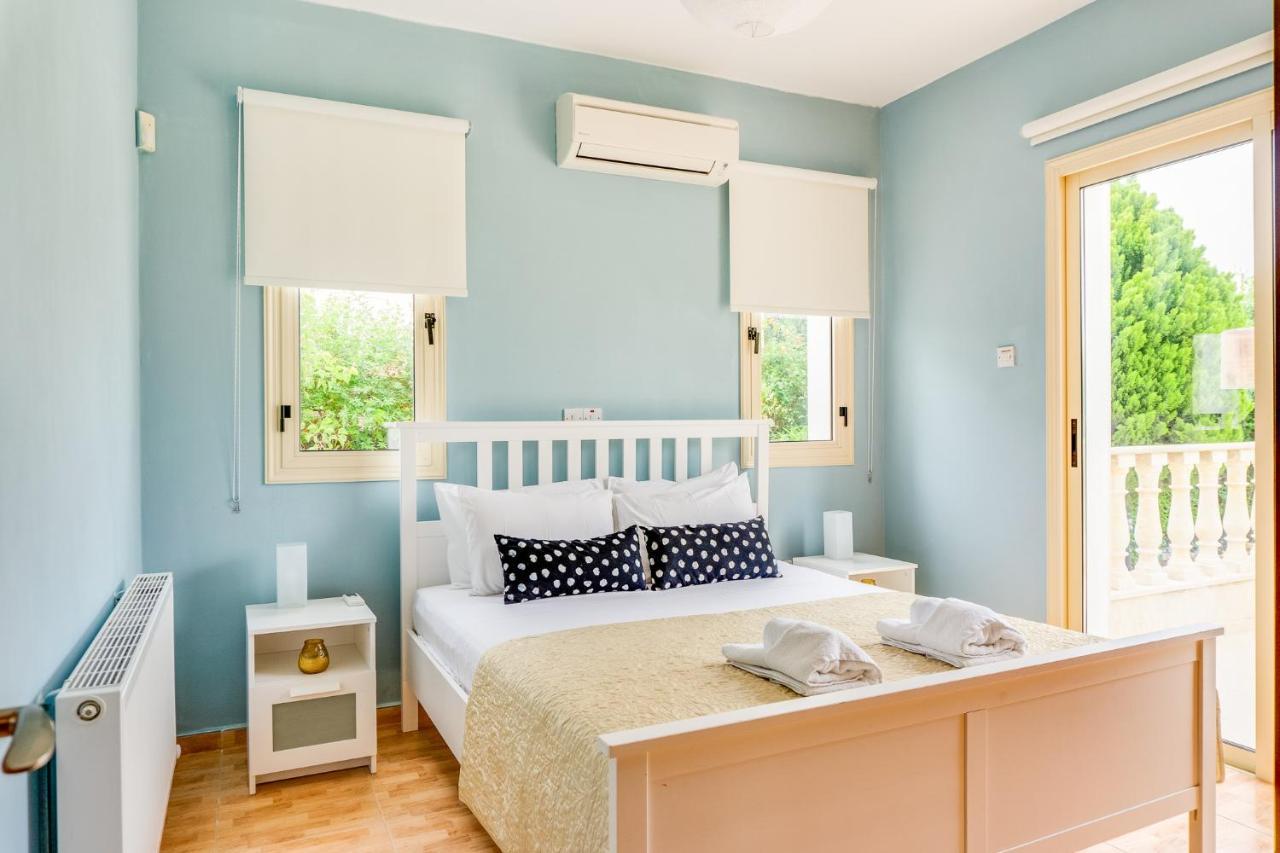 Villa Deja Blue By Ezoria Villas Coral Bay Ngoại thất bức ảnh