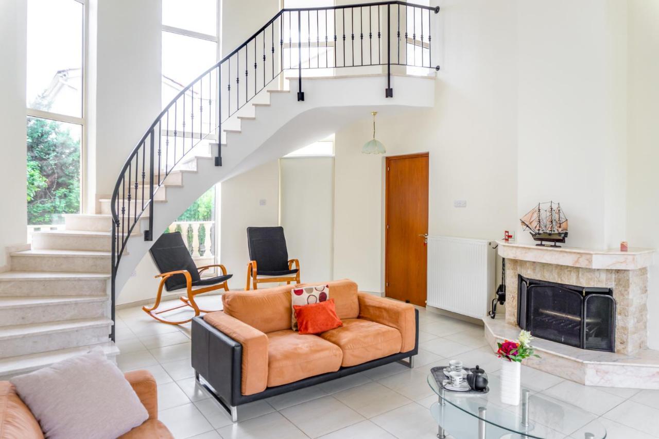 Villa Deja Blue By Ezoria Villas Coral Bay Ngoại thất bức ảnh