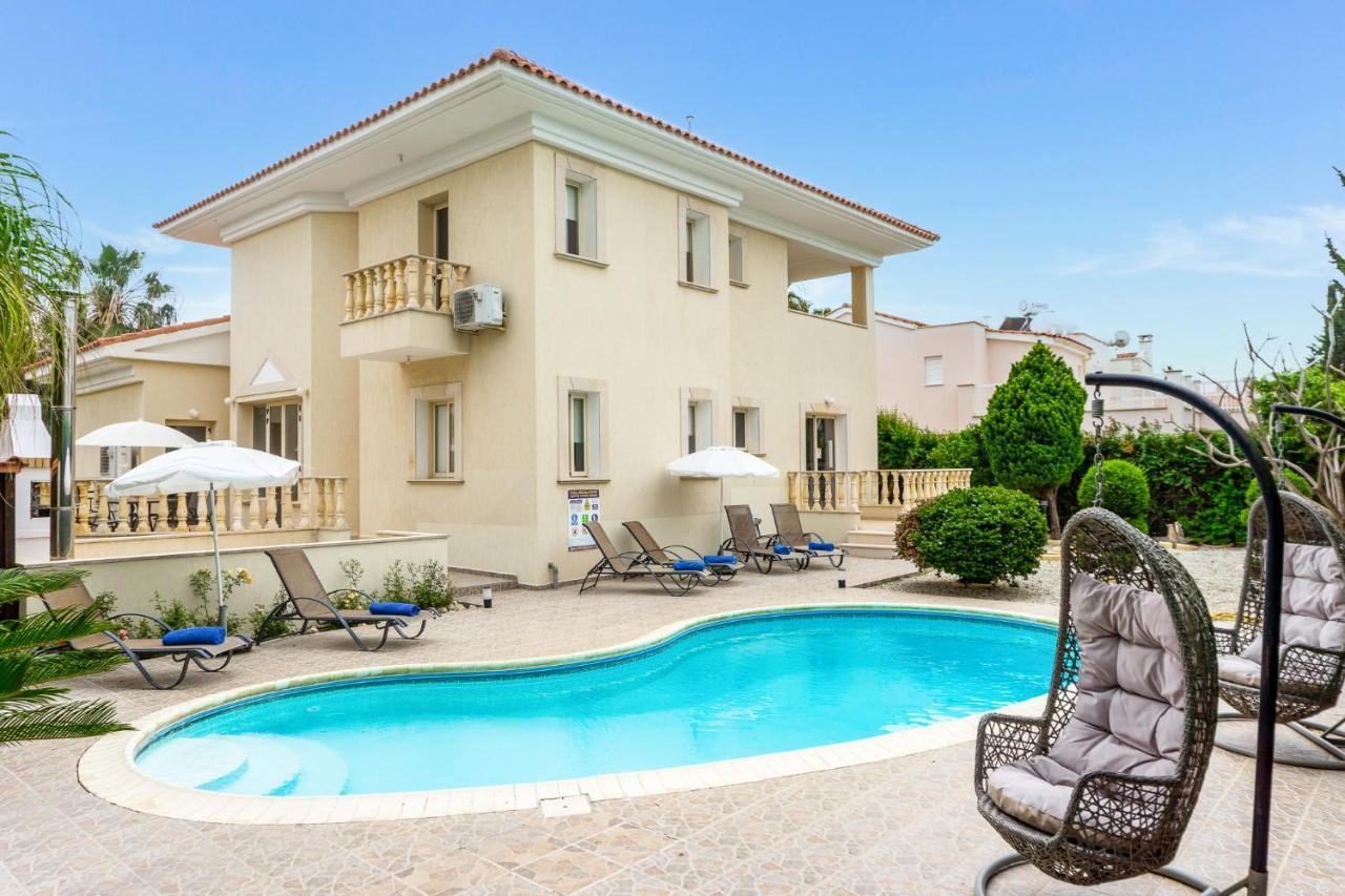 Villa Deja Blue By Ezoria Villas Coral Bay Ngoại thất bức ảnh