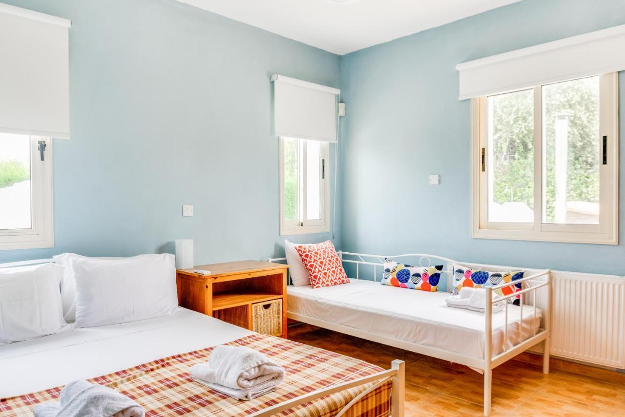 Villa Deja Blue By Ezoria Villas Coral Bay Ngoại thất bức ảnh